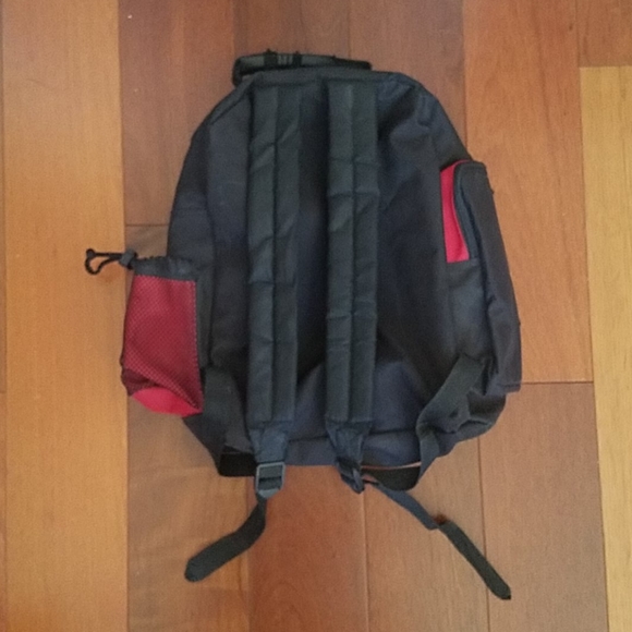 🔴EastSport Black and red backpack. One size. - Picture 2 of 3